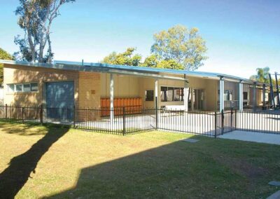 Prep classroom for pre-school children with central service facility